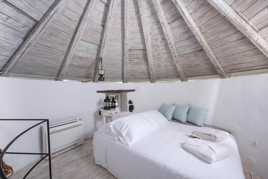 Anemoscope Windmill Villa Pyrgos Kallistis Bagian luar foto